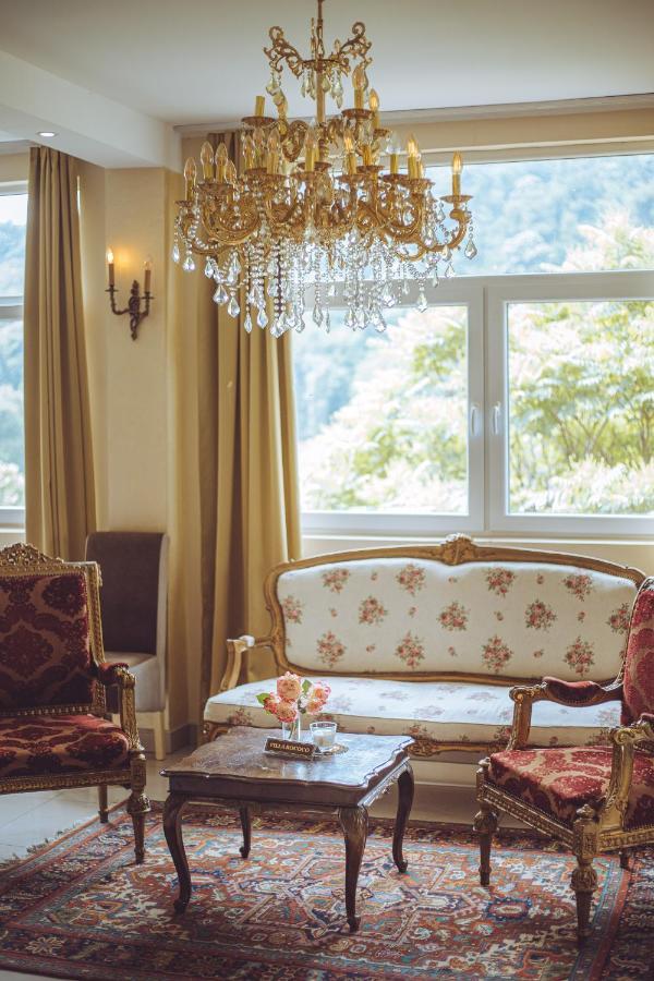 Vila Rococo เบลเกรด ภายนอก รูปภาพ