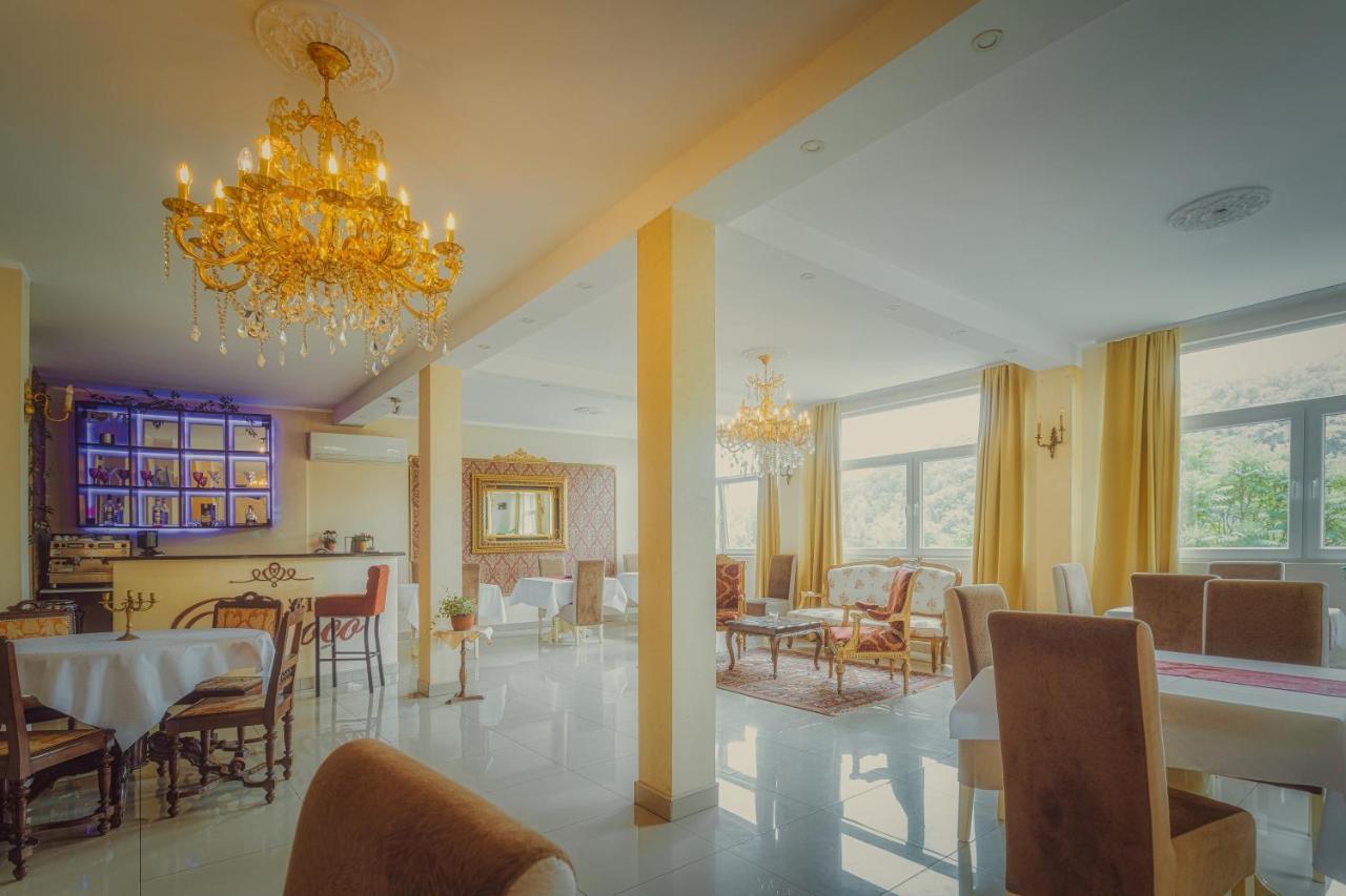 Vila Rococo เบลเกรด ภายนอก รูปภาพ