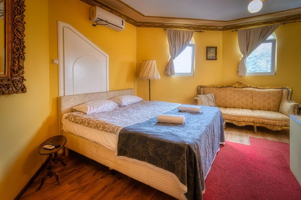 Vila Rococo เบลเกรด ภายนอก รูปภาพ