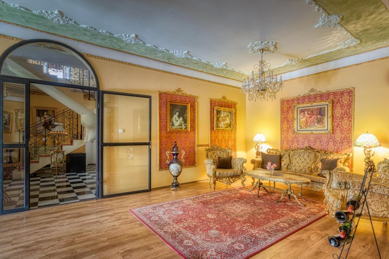 Vila Rococo เบลเกรด ภายนอก รูปภาพ