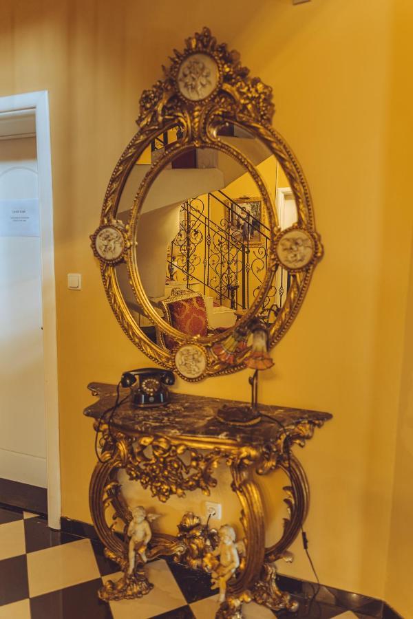 Vila Rococo เบลเกรด ภายนอก รูปภาพ