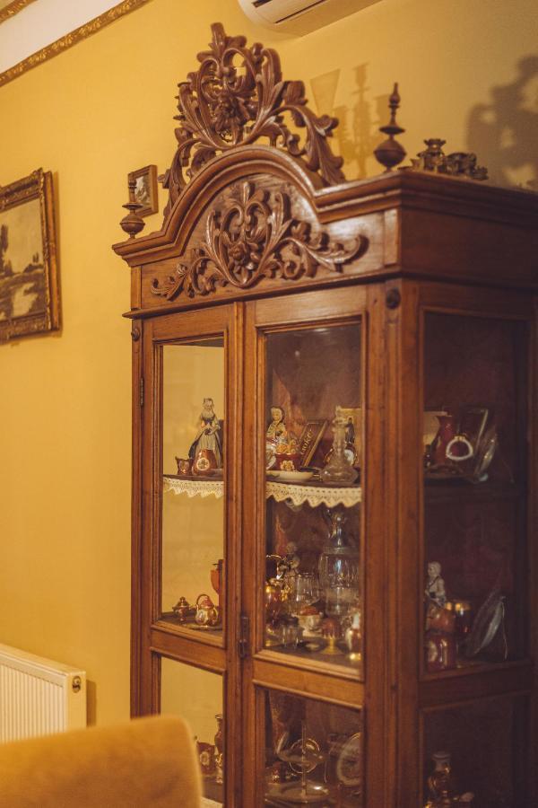 Vila Rococo เบลเกรด ภายนอก รูปภาพ